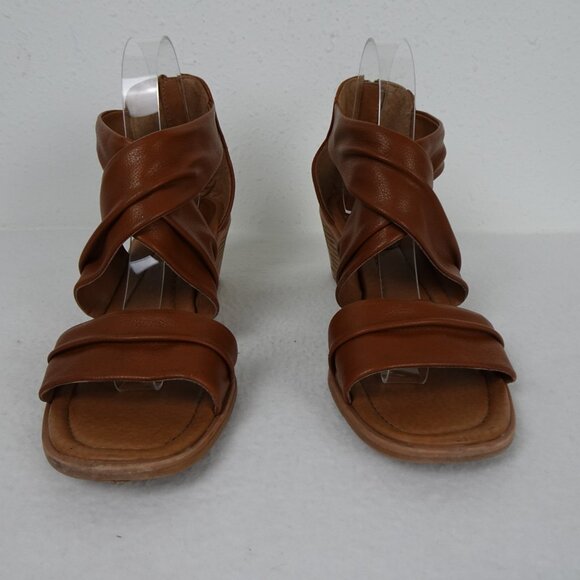 Euro Soft by Sofft Wedge Sandals Women's Size 9M Brown Zip Back Strappy Comfort - Picture 5 of 14